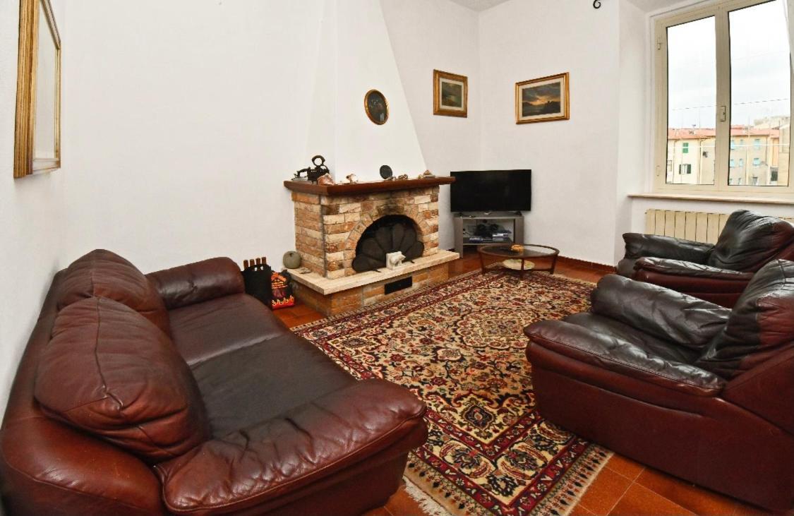 Borgo 98 Guest House Matrimoniale Con Bagno Privato Ливорно Экстерьер фото